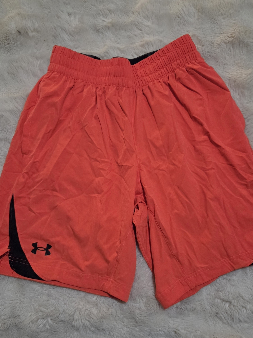 Under Armour Men’s Small Athletic Shorts